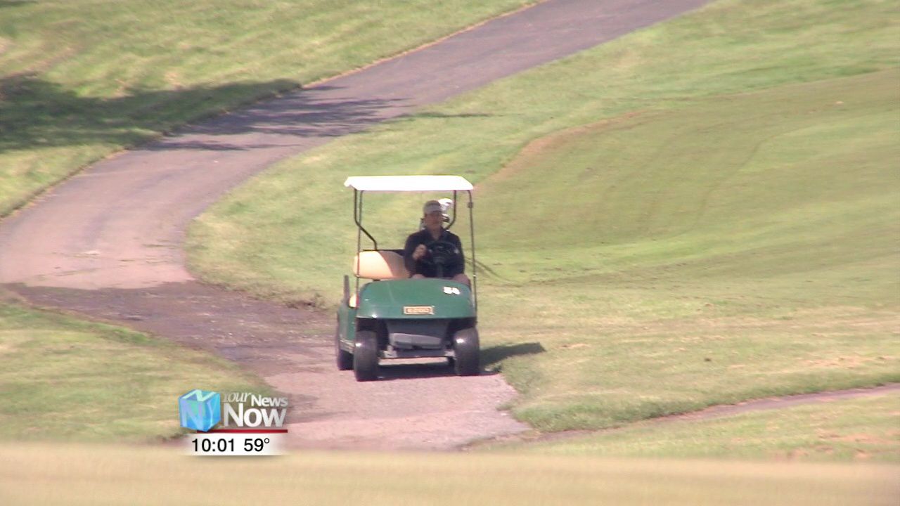 Sunshine allows golf clubs to make progress on the courses 1.jpg